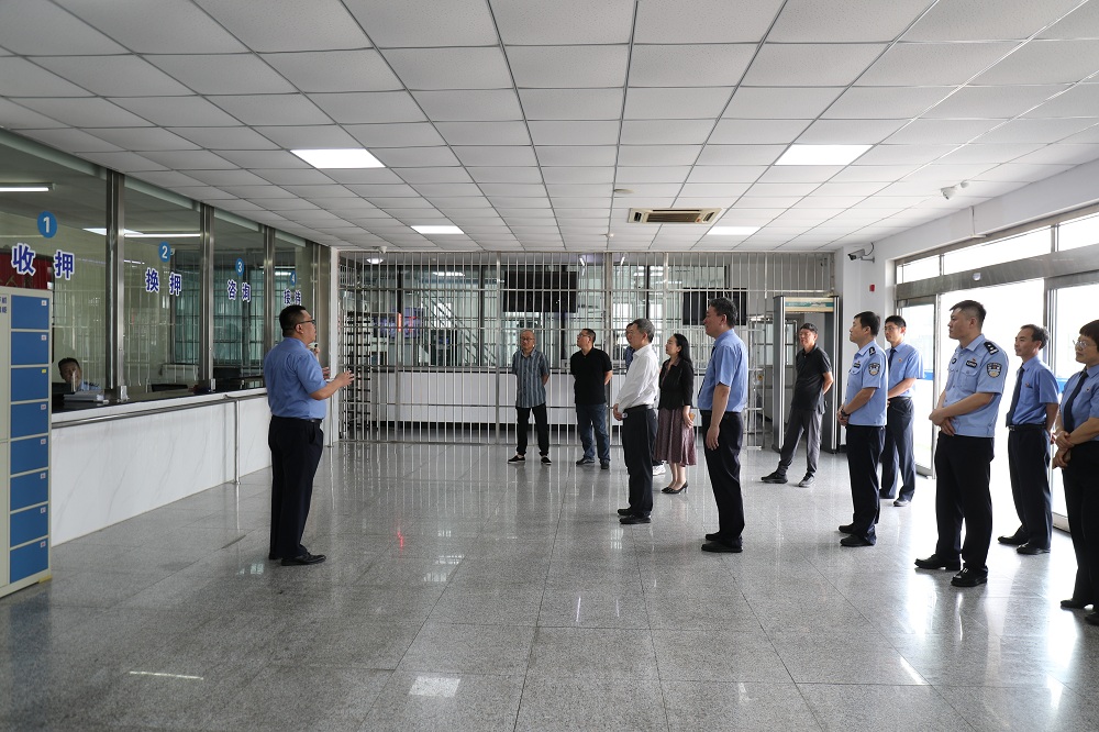 区人大常委会副主任刘殿良带队调研区检察院刑事执行检察工作